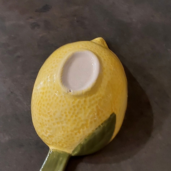 Measuring Cup - Picture 3 of 3